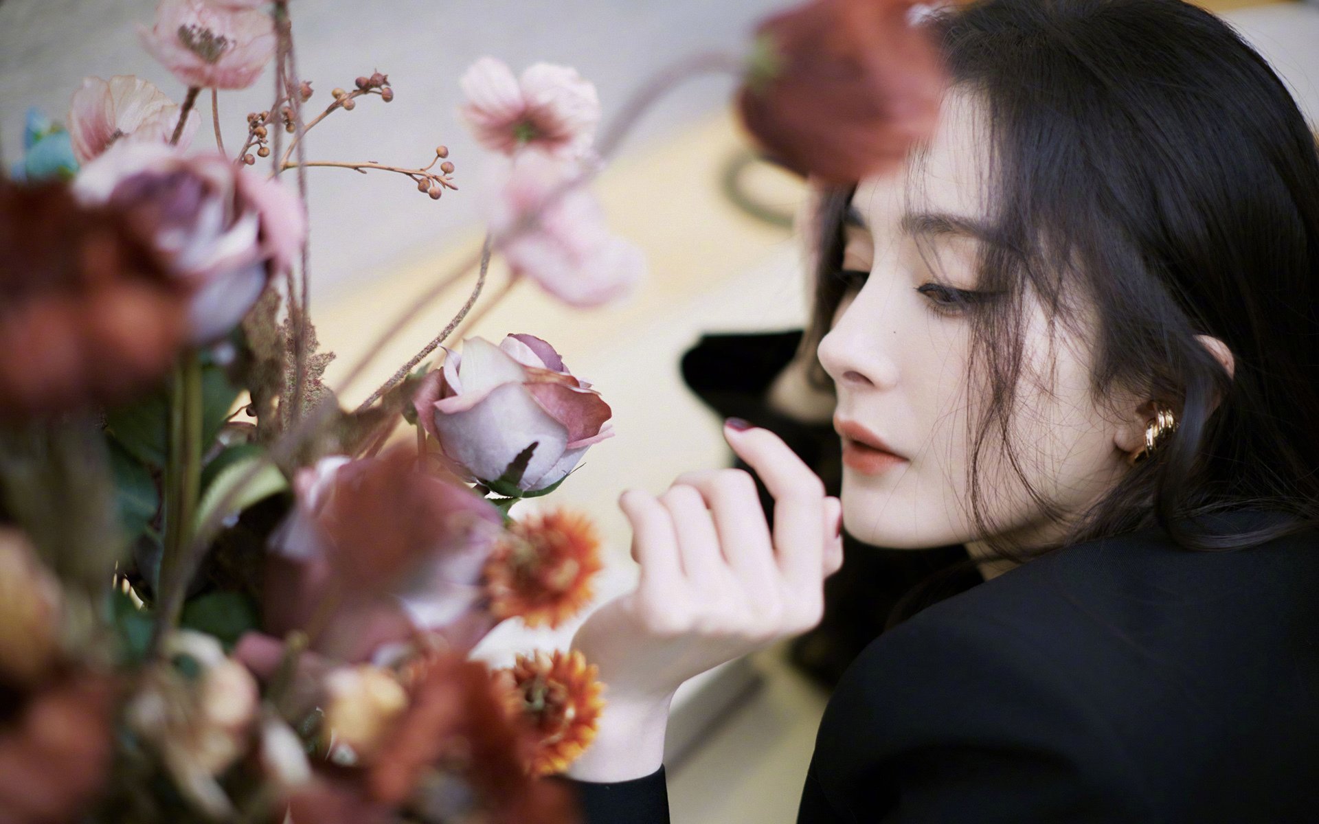 冰球亚洲杯开赛，中国女队首战告捷，中国冰球赛事