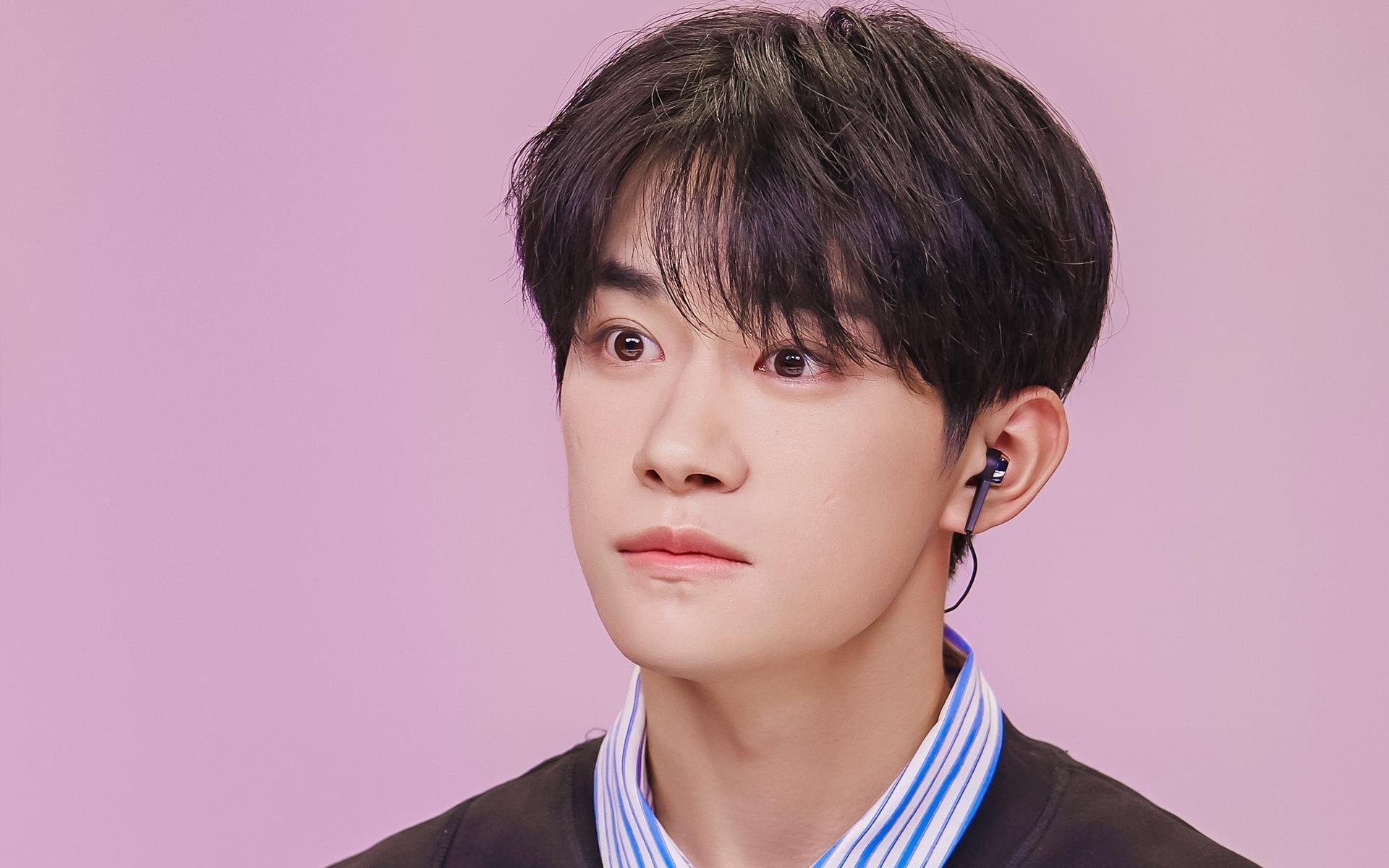 呼啸之城取胜,为了英超联赛排名前进而战,英超hull