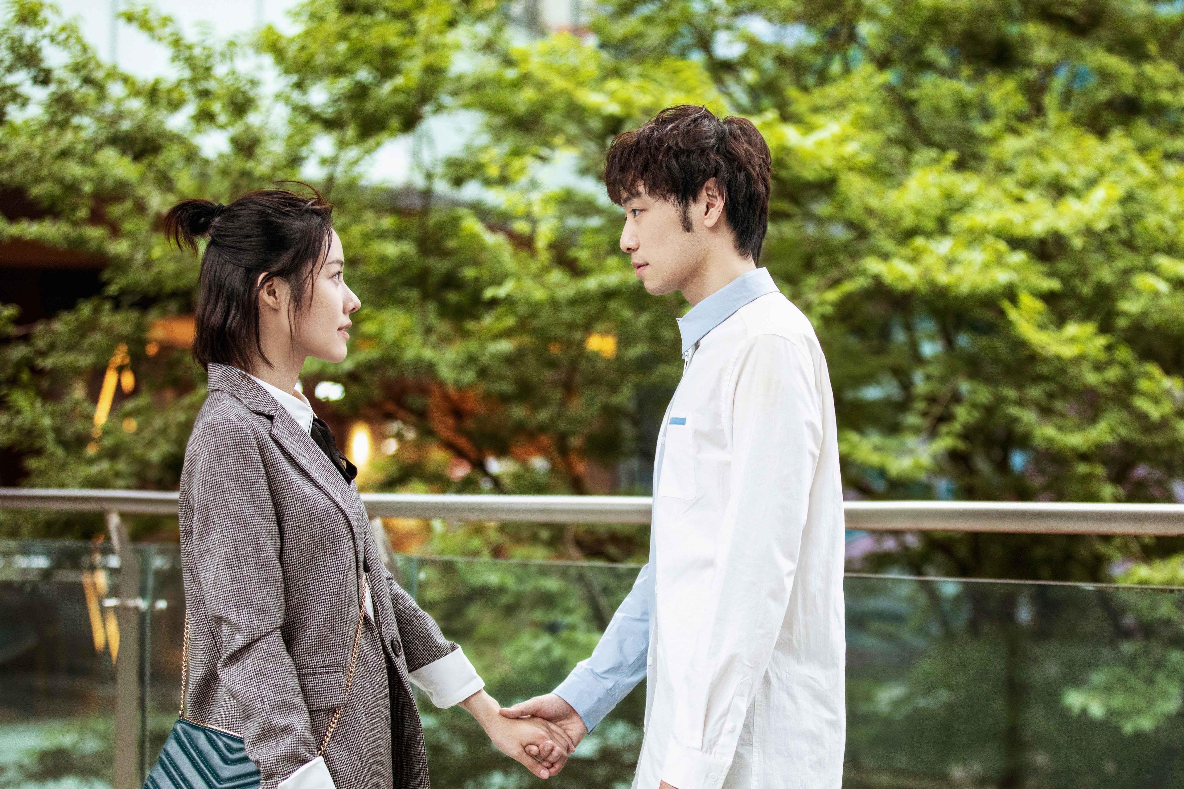 巴萨主场2-0战胜瓦伦西亚,提前夺得西甲冠军,巴萨2-0获完胜